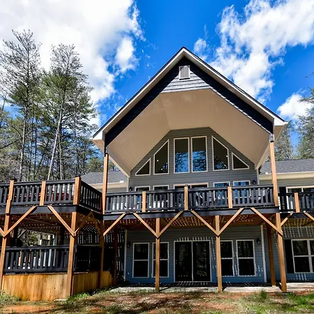 Blue Sky Villa